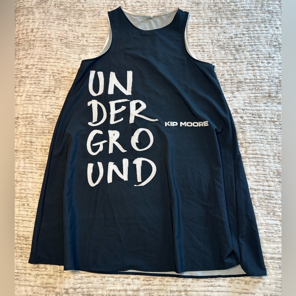 KIP MOORE Dress M